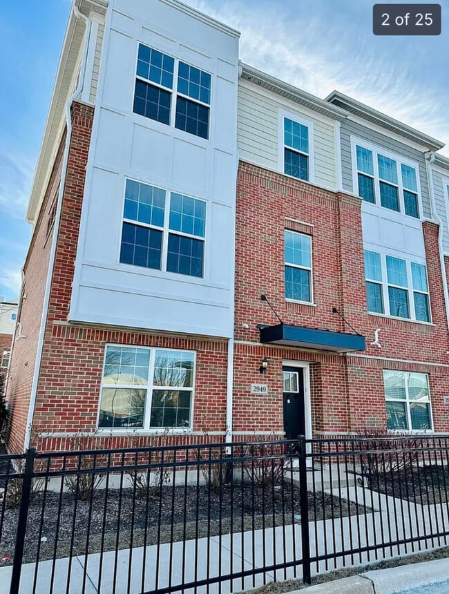 Foto del edificio - 2949 Reflection Dr