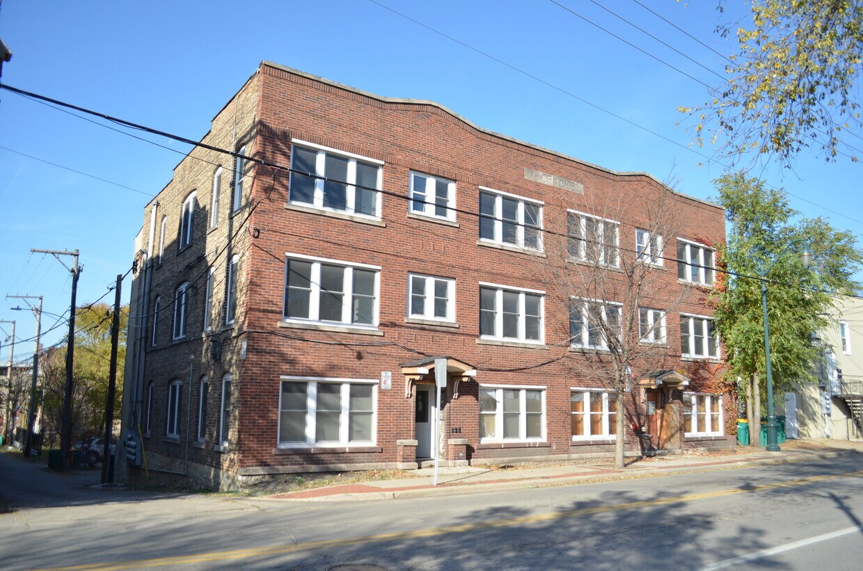 Primary Photo - 155 N Eastern Ave