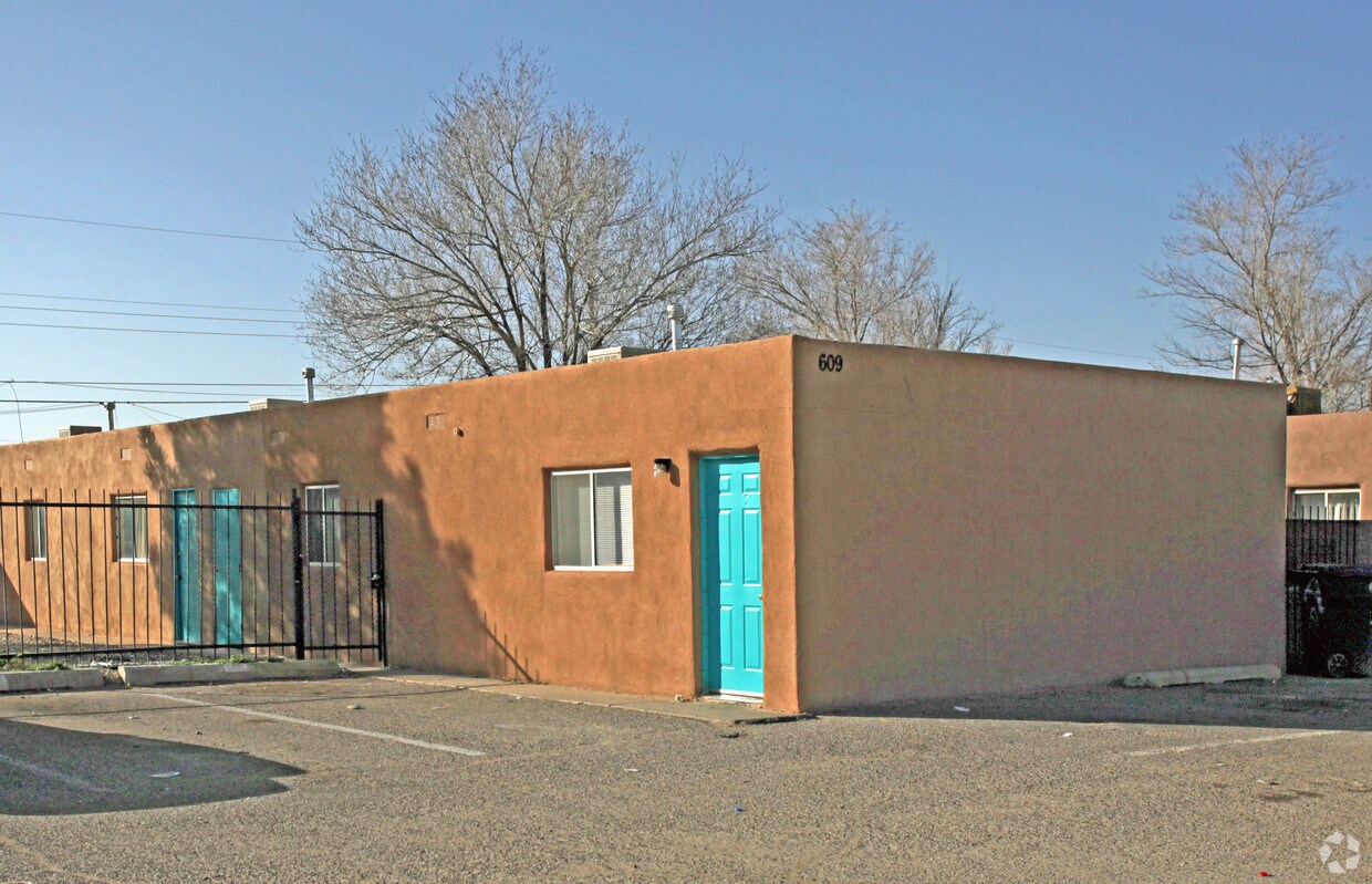 609 Chama St SE Apartments in Albuquerque, NM