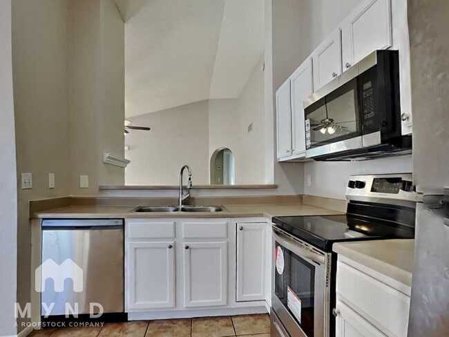 Foto del edificio - 8913 W Fairmount Ave