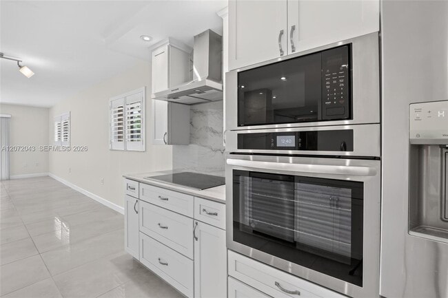 Foto del edificio - 13800 SW 14th St