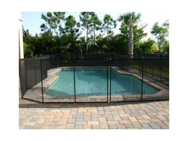Foto del edificio - 664 Edgebrook Ln