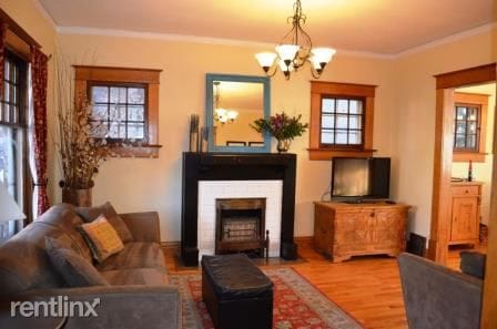 Building Photo - 131 S Clarkson St