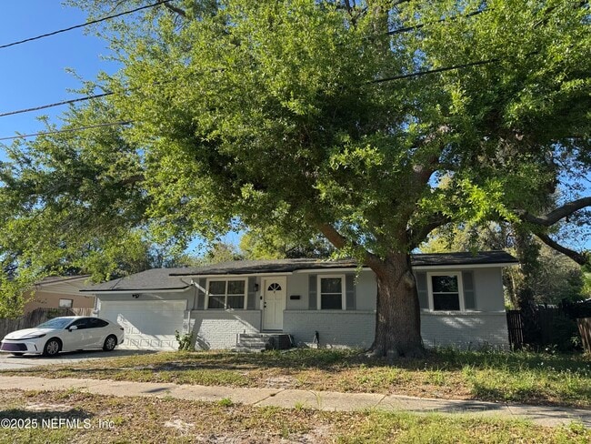 Building Photo - 10545 Jorick Rd