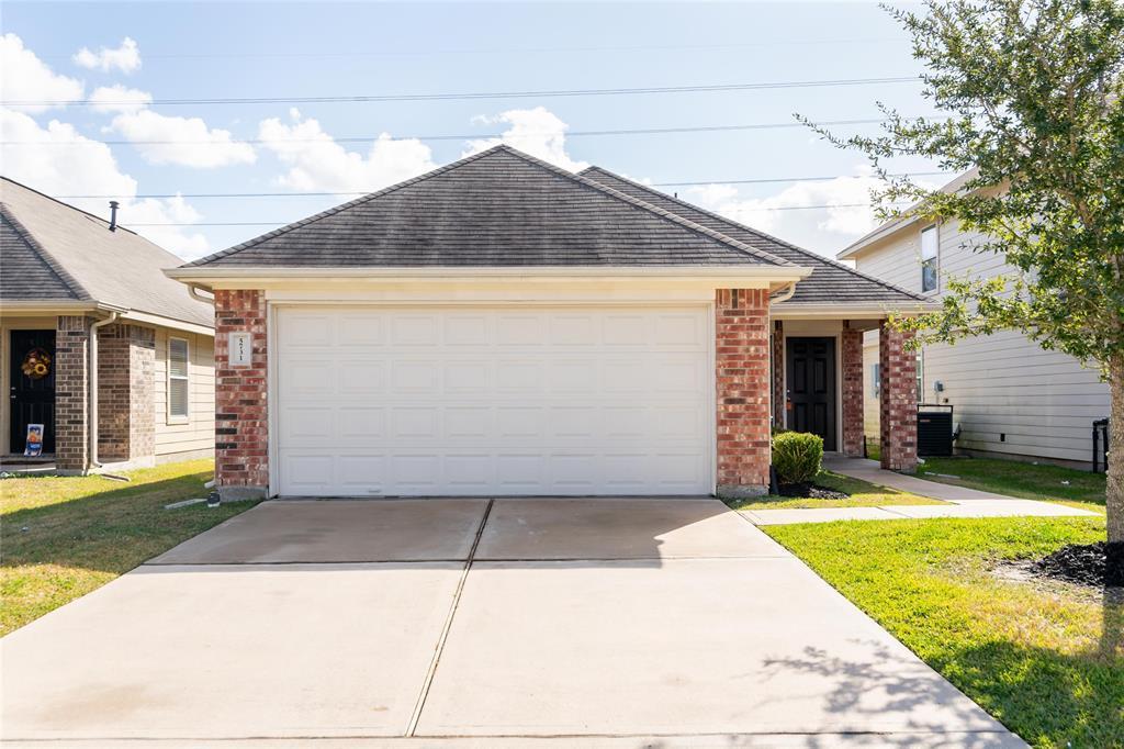 5731 Post Oak Manor Dr, Houston, TX 77085 House Rental in Houston, TX