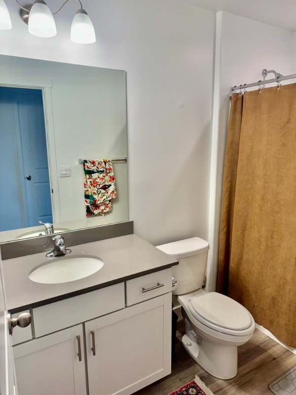 Building Photo - 3923 W Rock Is Ave