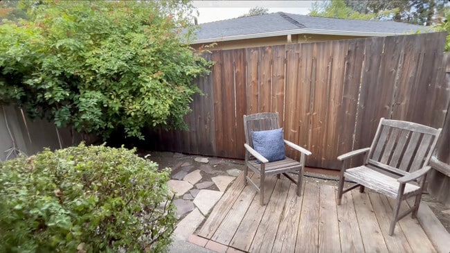 Backyard patio studio - 2323 San Juan Ave