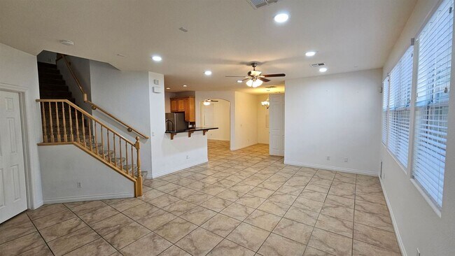 Building Photo - 4 br, 3 bath House - 10297 Burwood St