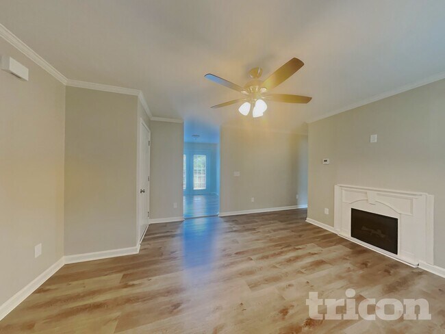 Foto del edificio - 131 Overlook Pl