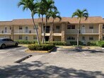 Foto principal - 9911 Sandalfoot Blvd