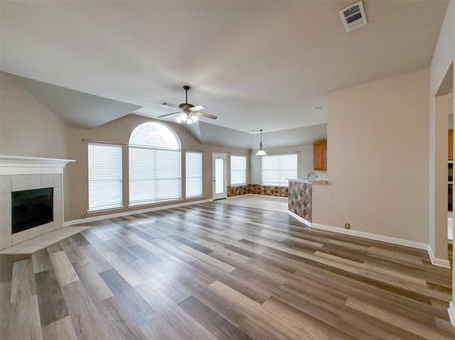 Foto del edificio - 6908 Hayling Way