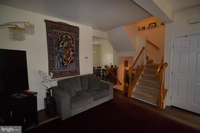 Foto del edificio - 25445 Morse Dr