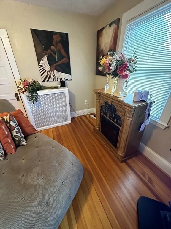 Foto del edificio - 196 Walpole St