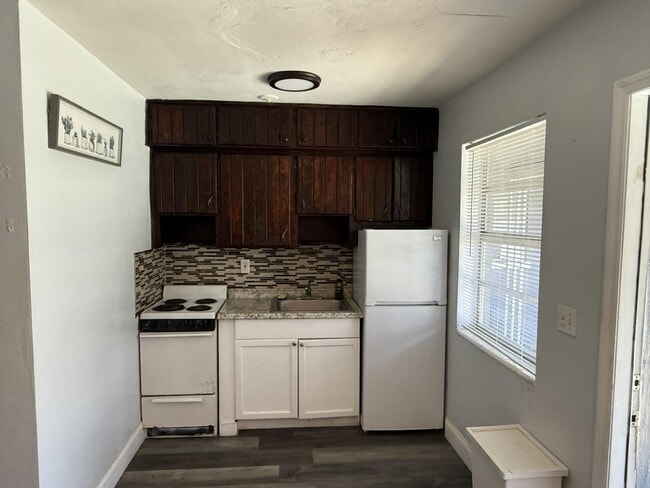Foto del edificio - 131 E 27th St
