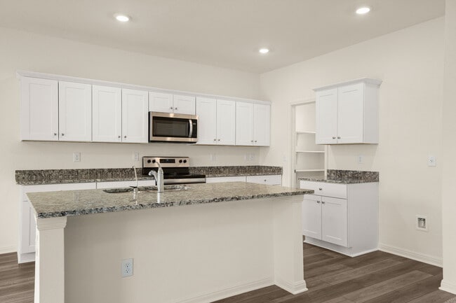 Building Photo - 14501 John Marshall Bend
