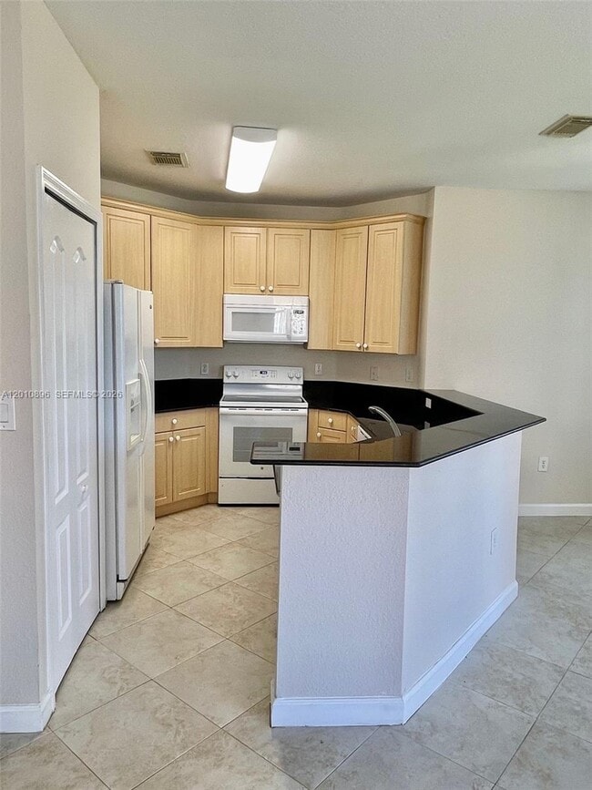 Foto del edificio - 8514 NW 111th Ct