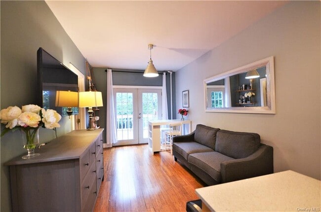 Building Photo - 226 Sommerville Pl