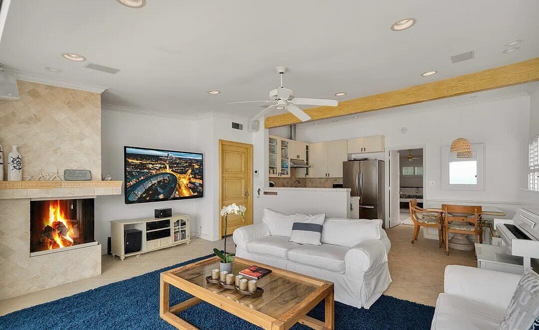 Foto principal - 25442 Malibu Rd