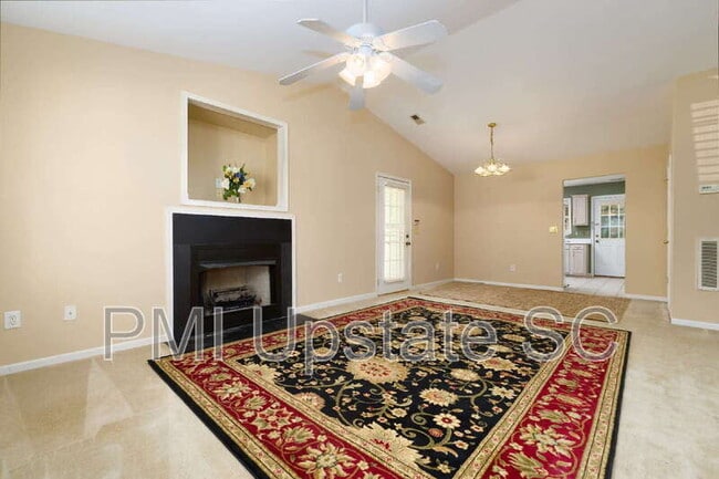 Building Photo - 846 W Emerald Springs Dr