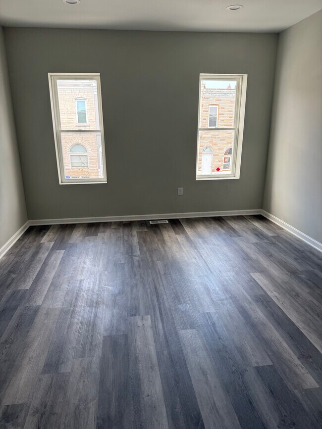 Foto del edificio - 1733 E Lafayette Ave