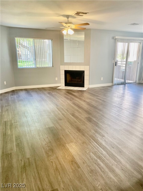 Building Photo - 6881 Tamarus St