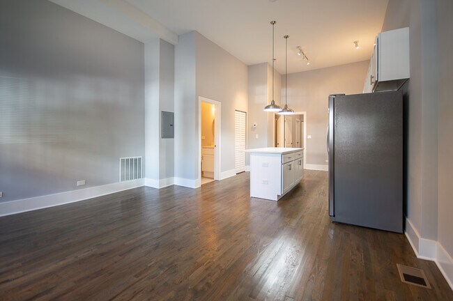 Foto del edificio - 1711 S Carpenter St