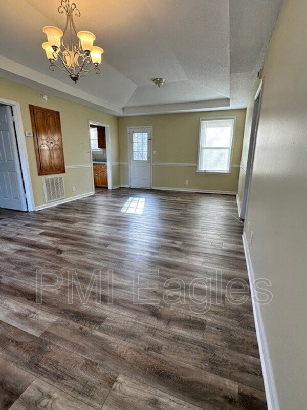 Building Photo - 3444 Arvin Dr