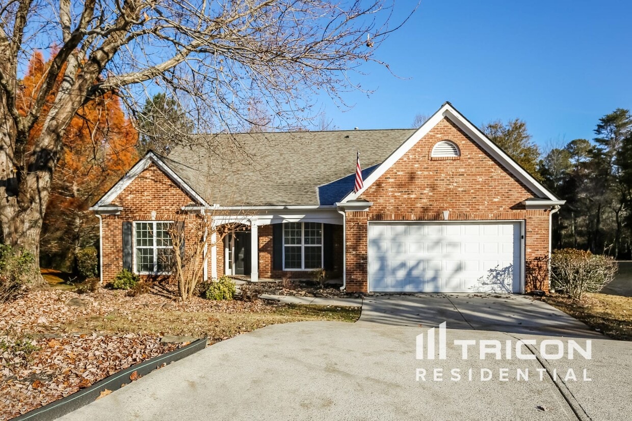 Foto principal - 196 Bent Ridge Dr N
