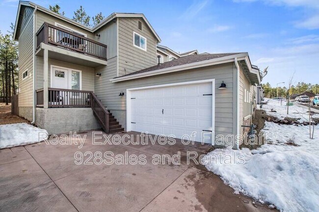 Building Photo - 2519 W Josselyn Dr