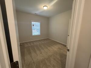 Building Photo - 971 Manitou Cir
