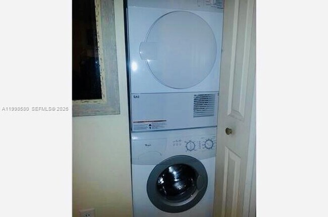 Foto del edificio - 10029 SW 77th Ct