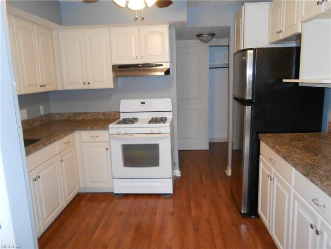 Foto del edificio - 1105 Canyon View Rd