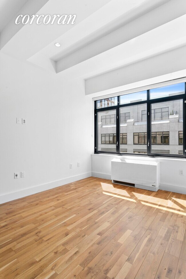 Building Photo - 360 Furman St