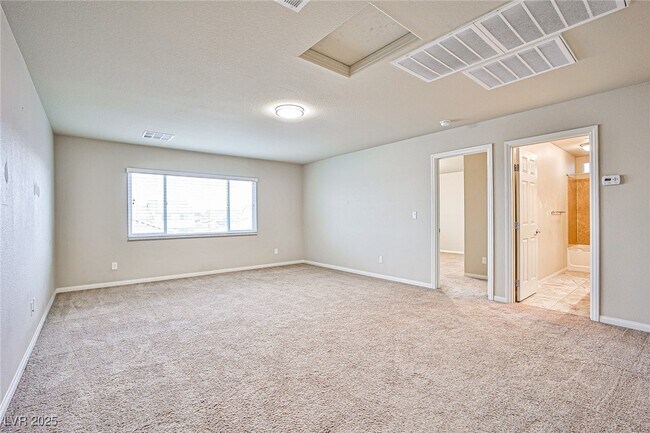 Foto del edificio - 7230 Summit Lake Ct