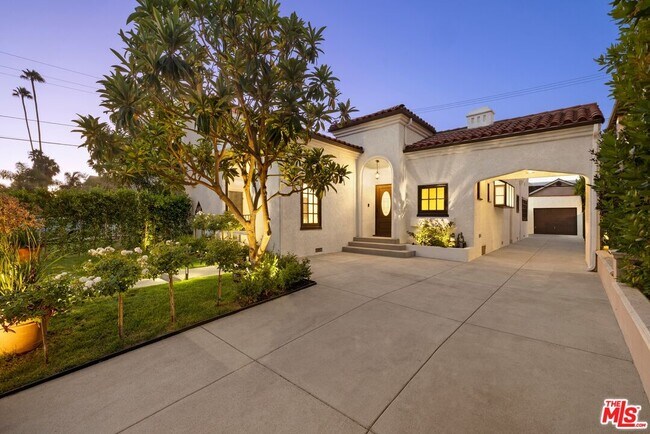 Foto del edificio - 8607 Clifton Way