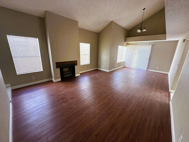Building Photo - Newly renovated home with brand new kitchen and flooring downstairs! Home features a large living...