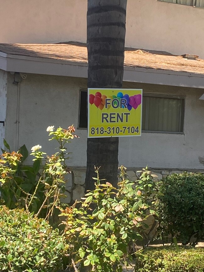 Foto del edificio - 7253 Jordan Ave