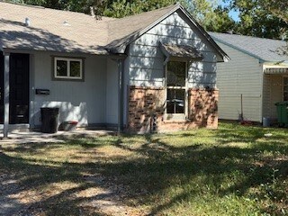 Foto del edificio - 5703 Lakefield Dr