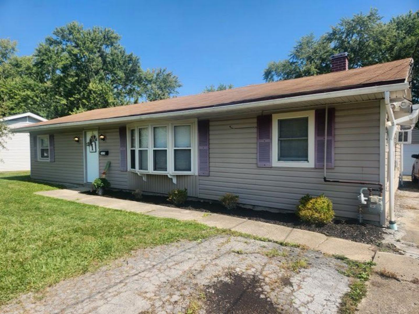 2529 Bainbridge Ave Youngstown, OH 44511 – photo 1