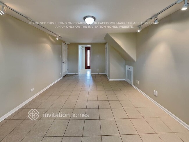 Foto del edificio - 14723 Menard Ave
