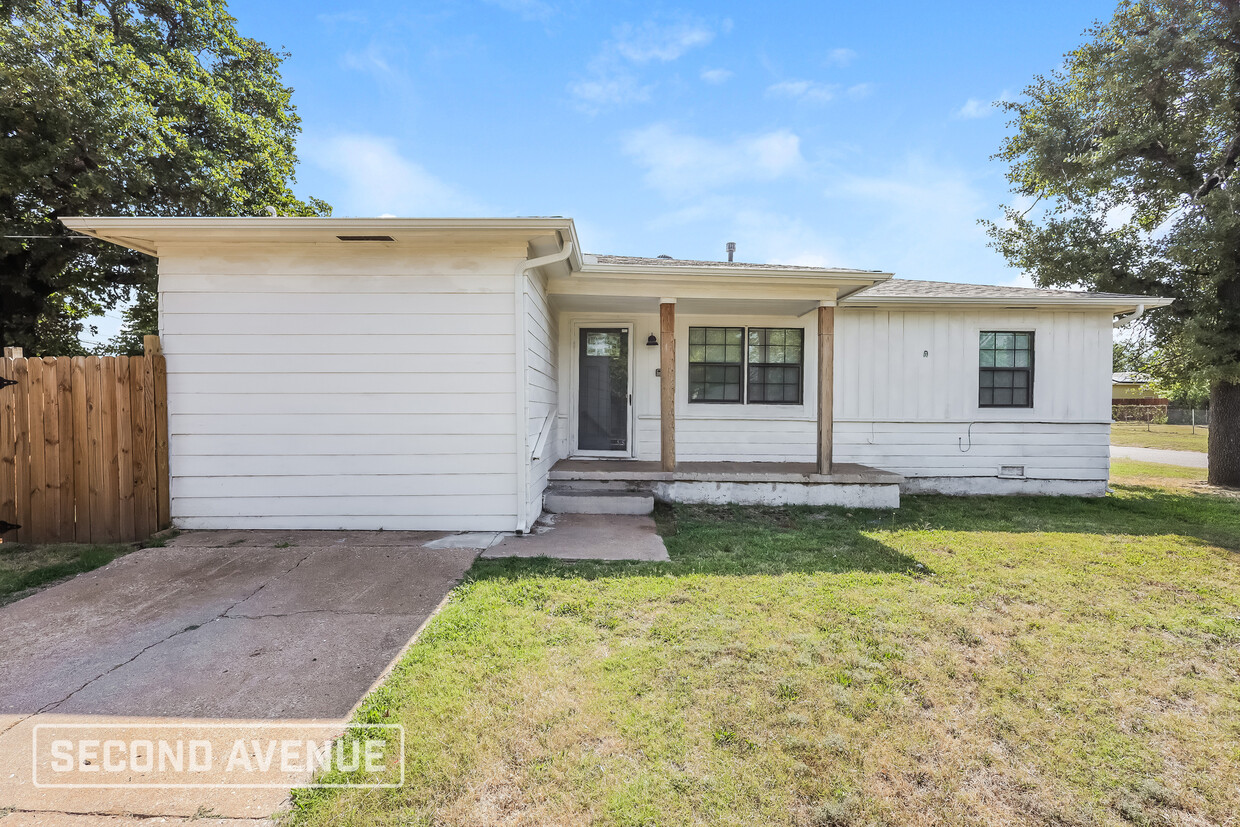 Foto principal - 1400 Marydale Ave