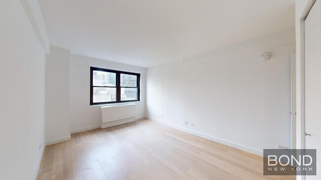 Foto del edificio - 222 E 39th St