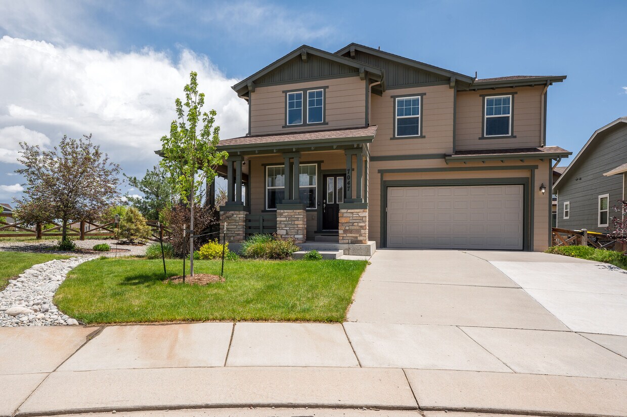 Primary Photo - 7047 Whitebark Ln