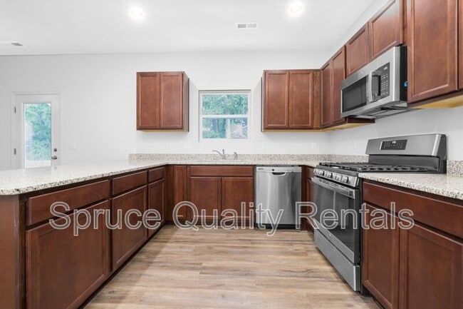 Foto del edificio - 5257 Calhoun Pl