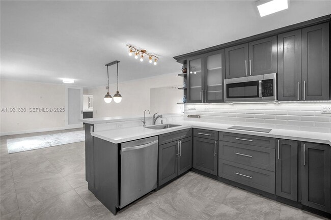 Building Photo - 3265 Virginia St