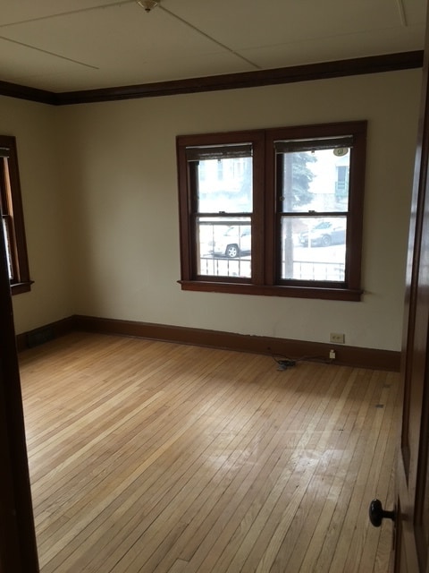 Building Photo - 1649 N Warren Ave