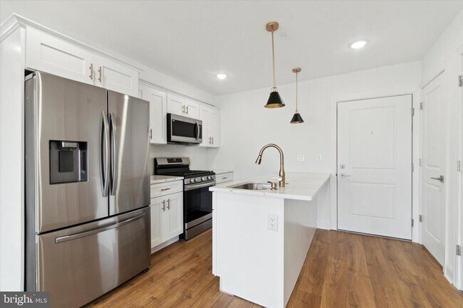 Foto del edificio - 673 N Preston St