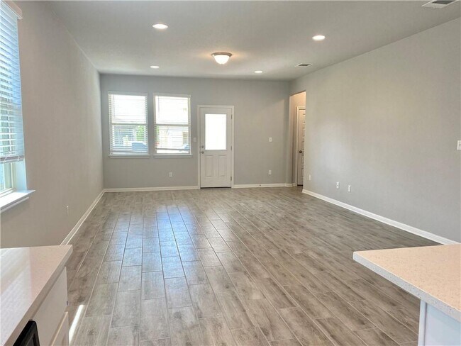 Foto del edificio - 2537 Pecan Island Dr