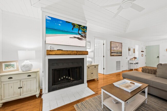 Foto del edificio - 1155 Summer Wind Ln
