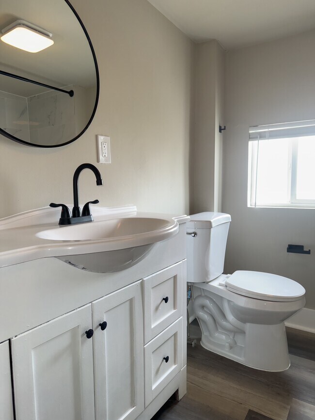 Foto del edificio - 123 Walnut Ave